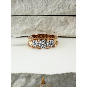 Каблучка із червоного золота з камінням Swarovski